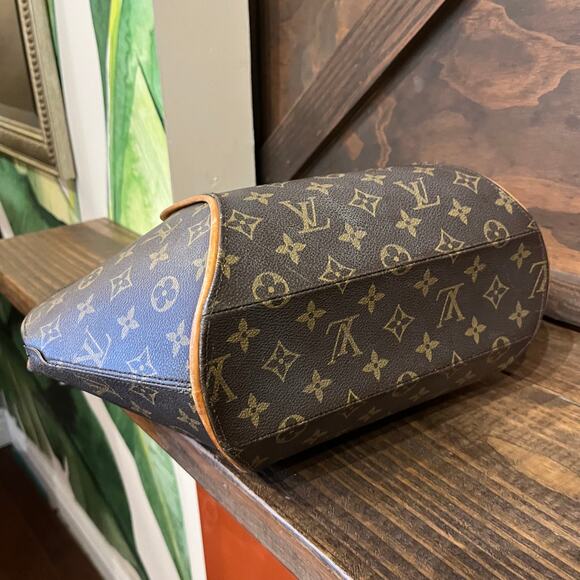 LOUIS VUITTON Ellipse MM Monogram Canvas Top Handle Bag - Picture 6 of 16